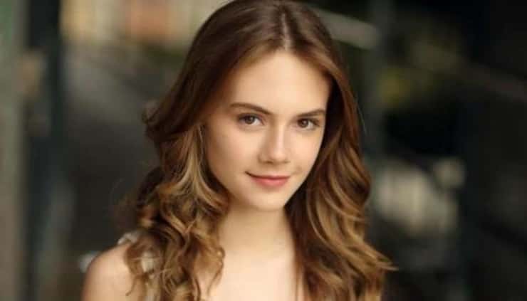 Emilia Jones